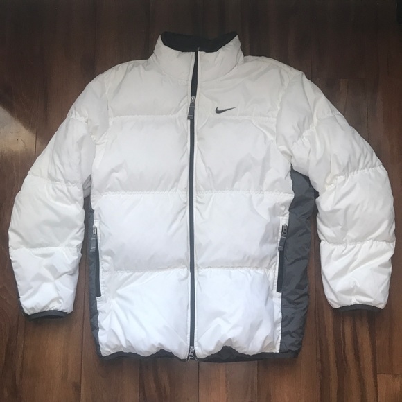 white nike puffer jacket mens